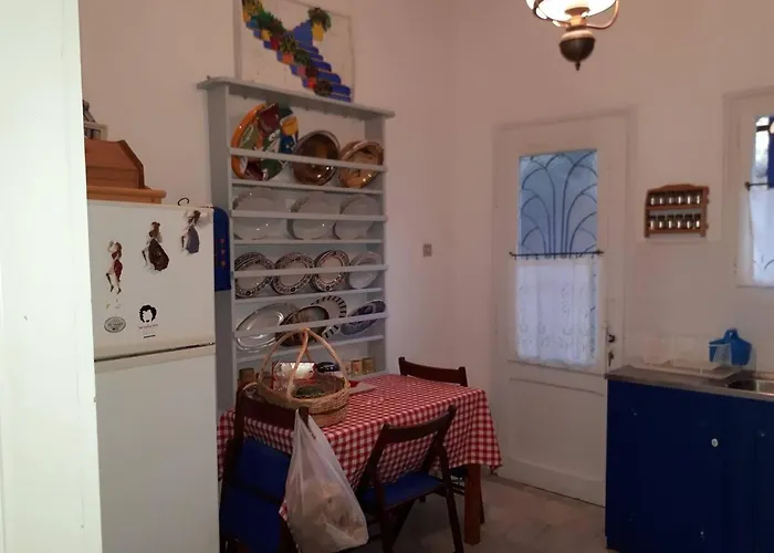 Leros Blefouti *