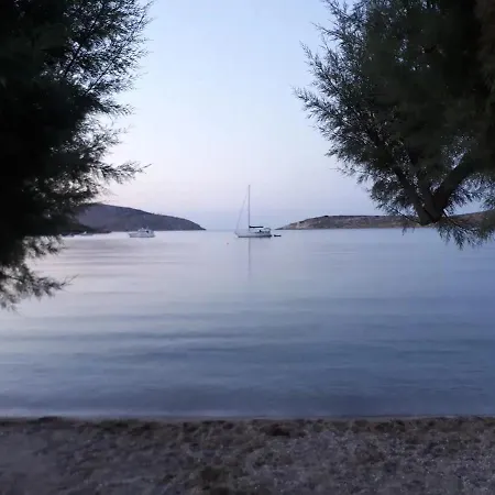 Leros Blefouti *